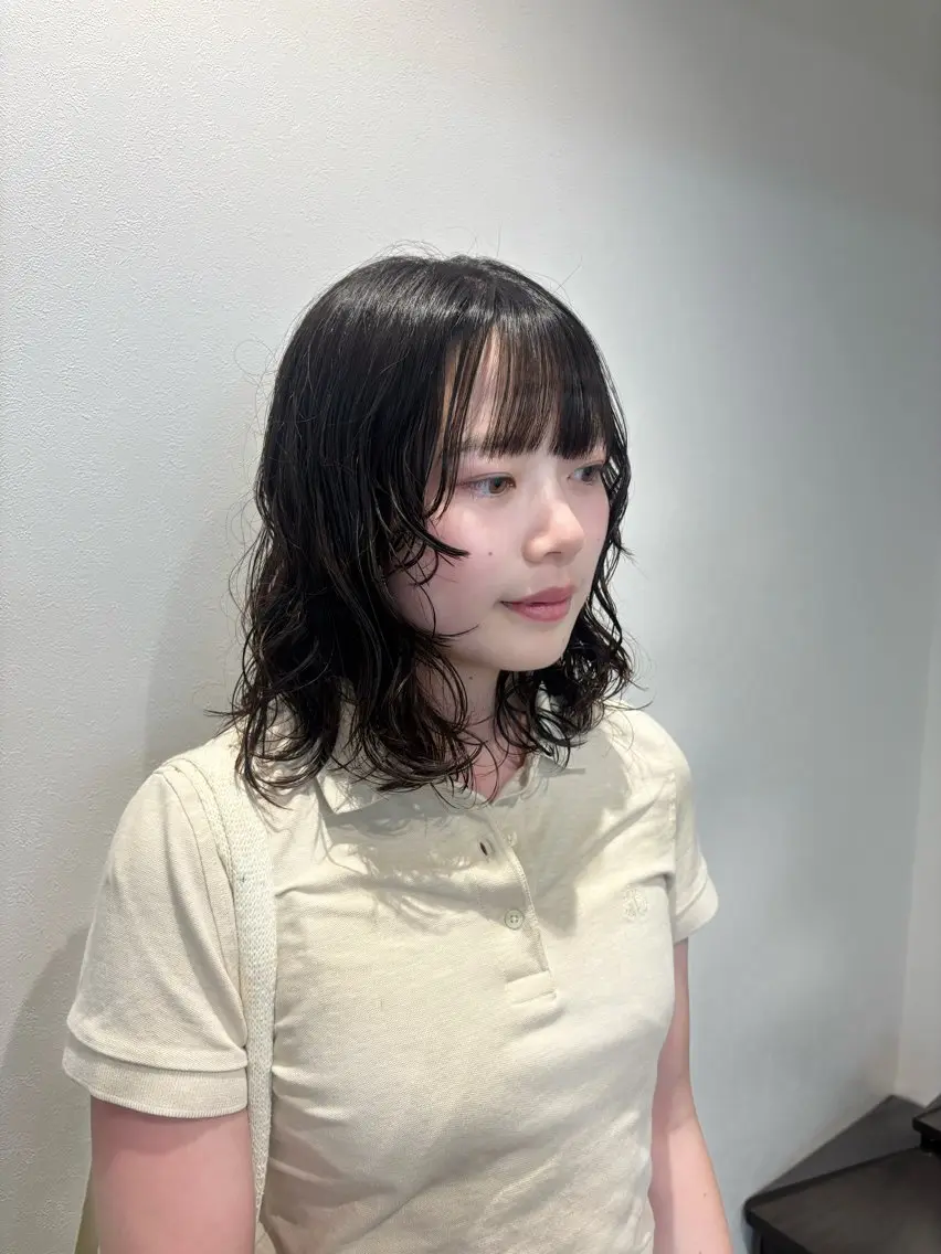 ミディアム パーマ 縮毛矯正 カット パーマ トリートメント パーマ/レイヤー かどたはるなのヘアスタイル