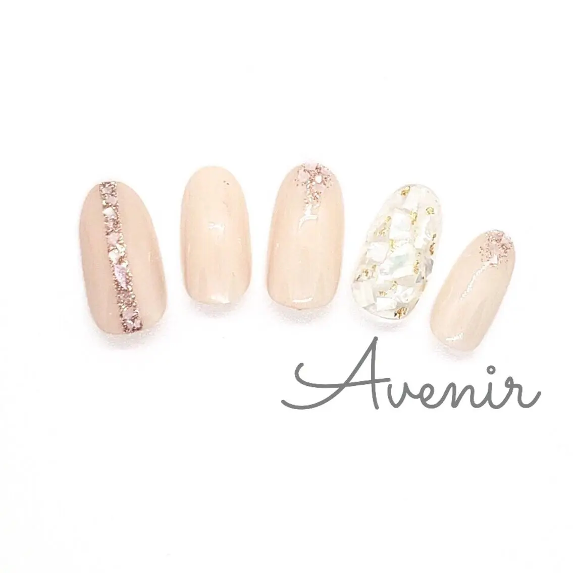 ネイル Avenir 表参道 nail&eye予約のネイルデザイン