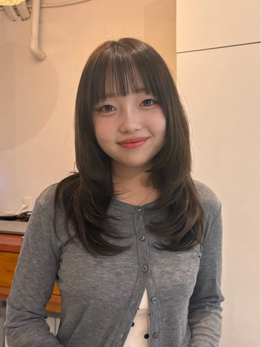 ロング カラー カット ヘアカラー 透明感カラー /Kanon️🫧のヘアスタイル