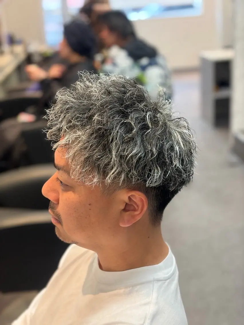 パーマ メンズ カット ヘアカラー パーマ メンズ特化/パーマ/ フェードWATARUのヘアスタイル