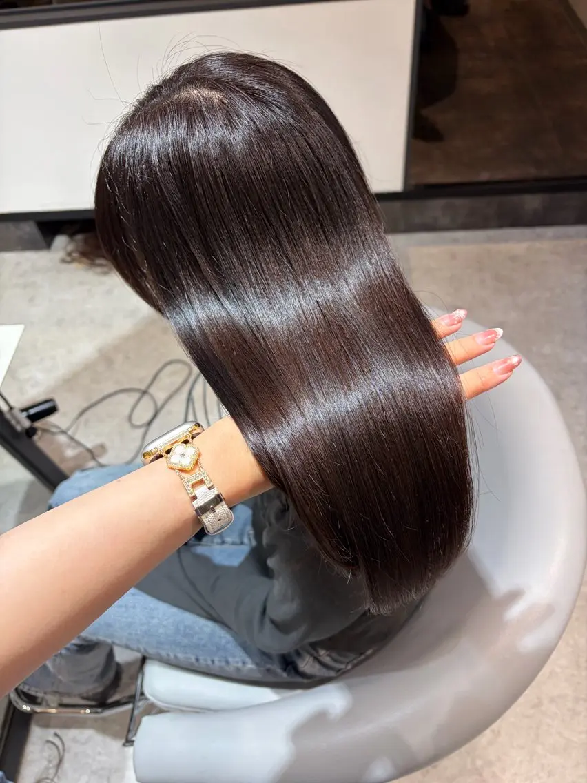 セミロング カラー カット ヘアカラー トリートメント 美髪矯正/レイヤー 赤み消し/はるかのヘアスタイル