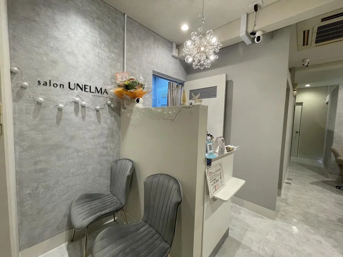 ネイル salon UNE LMA見習いスタッフのネイルデザイン