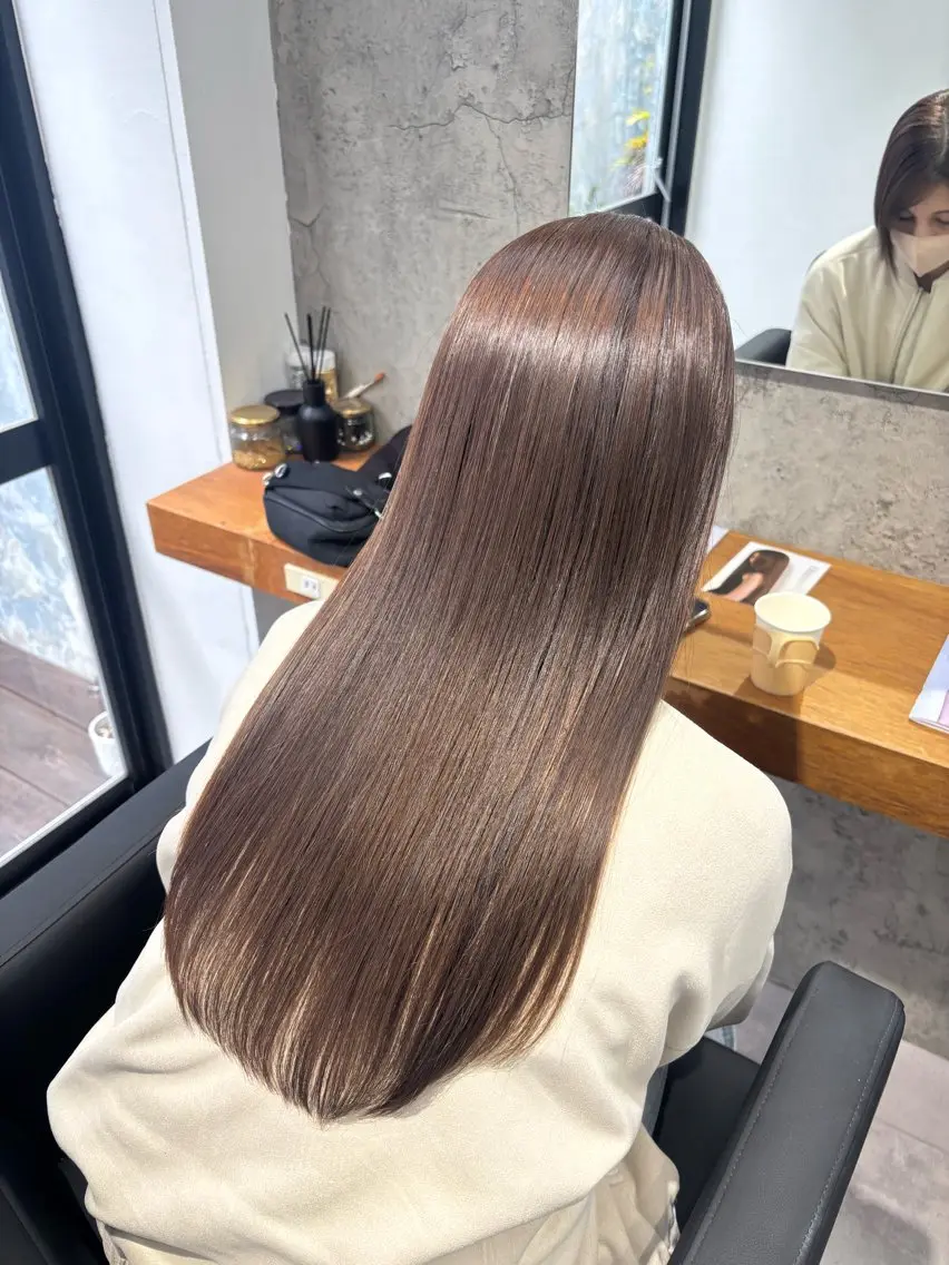 ロング ヘアカラー トリートメント yuzuki 【北谷】のヘアスタイル