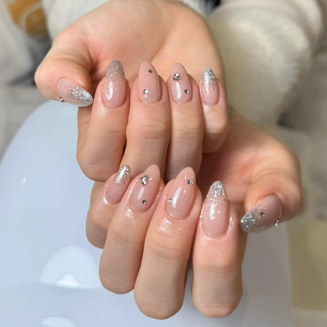ネイル ボルドー ブラウン チークネイル ドット フットネイル ハンドネイル ハンドケア VAN NAIL 海老名展のネイルデザイン