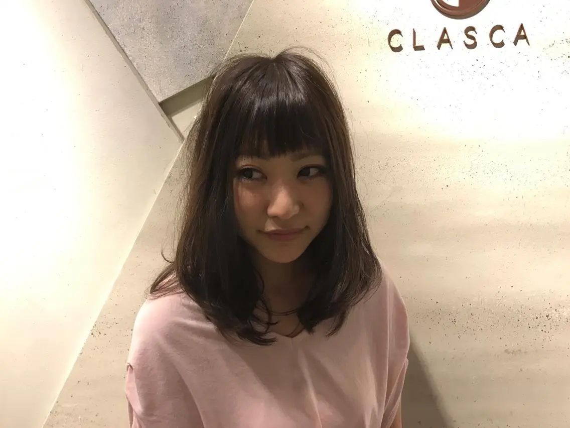 ミディアム カラー ヘアアレンジ レイヤーカット 【体験】韓国 メイク&ヘア天神のヘアスタイル