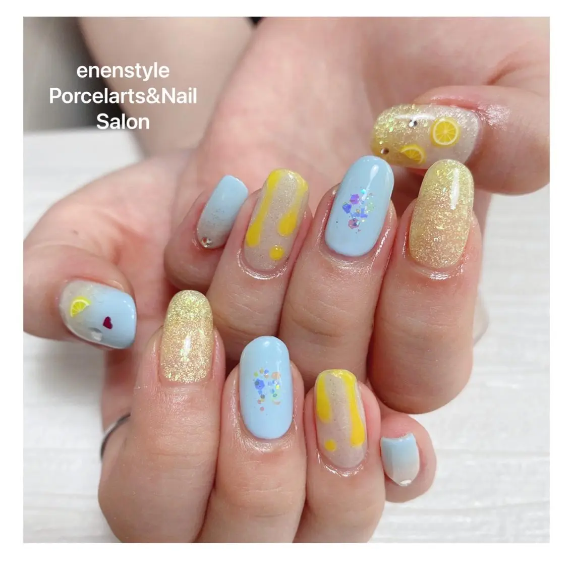 ミディアム ネイル ハンドネイル 🐾enen style 🐾のネイルデザイン