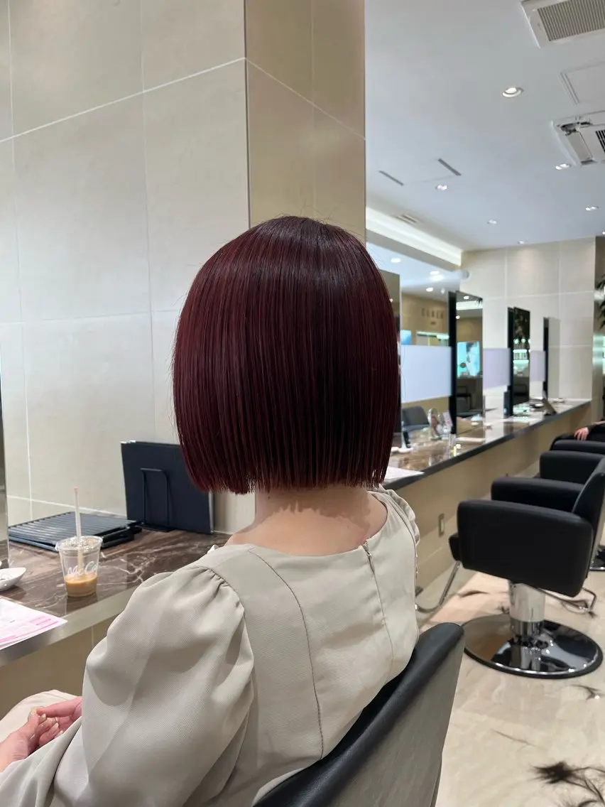 期間限定66%オフ！！【大人女性♪】似合わせデザインカット＋髪質改善トリートメント ¥5,000（学生不可・女性限定）の写真