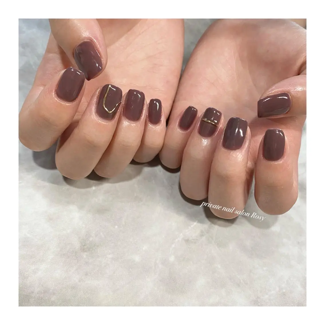 ネイル アートネイル ミラーネイル 🌹 𝕄𝕒𝕚のネイルデザイン