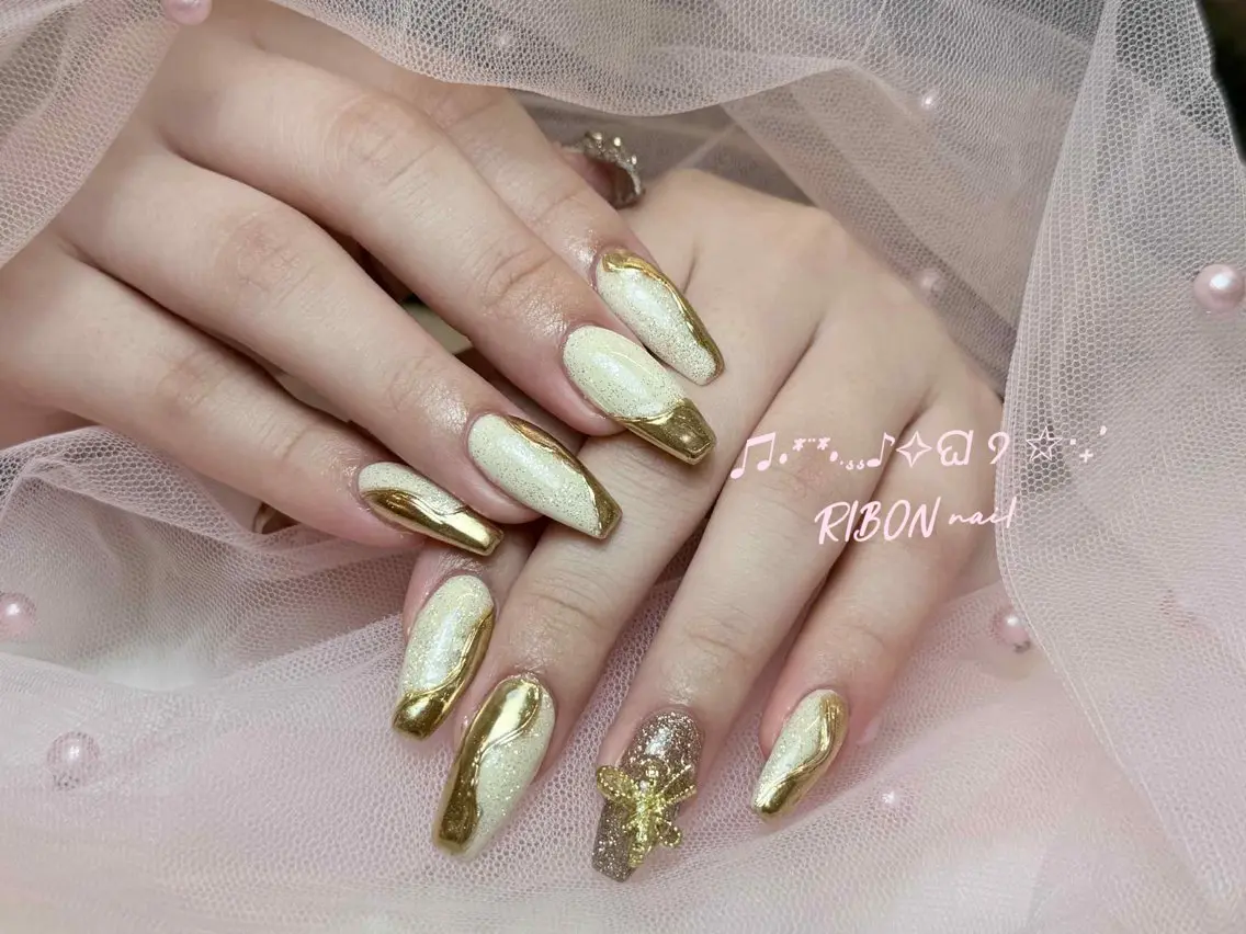 ネイル チークネイル 長さ出し フレンチネイル ジェルネイル グラデーション RIBON nail 高田馬場のネイルデザイン