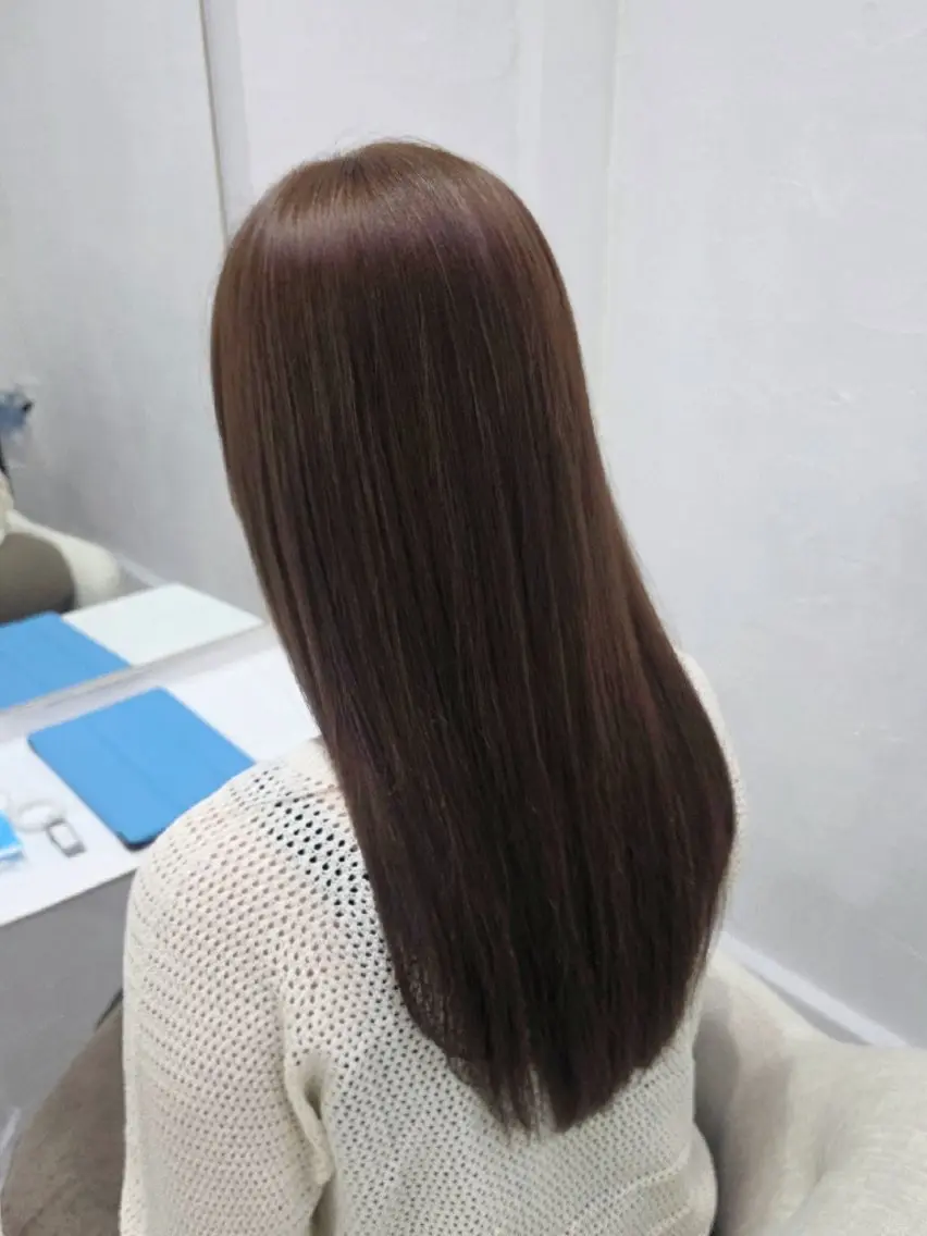ロング カラー ベージュカラー ブリーチ ダブルカラー ブリーチなしカラー カット ヘアカラー toiro ちだしえりのヘアスタイル