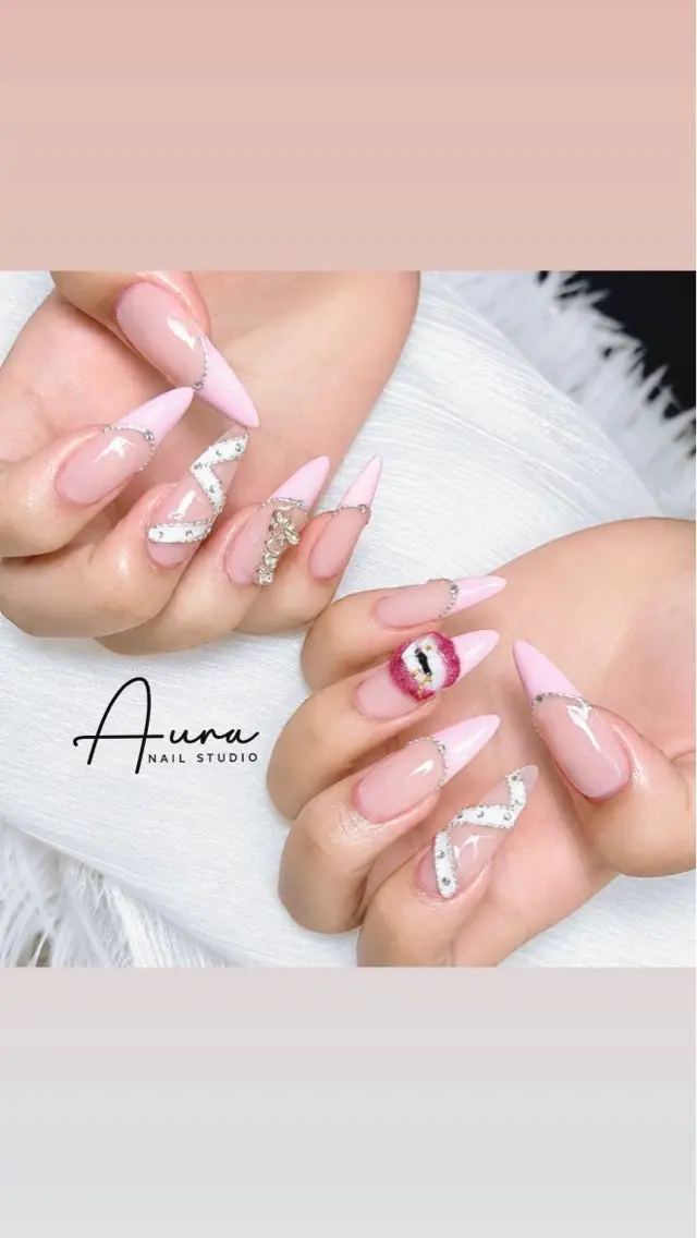 ネイル ハンドネイル Aura Nail HanNaのネイルデザイン