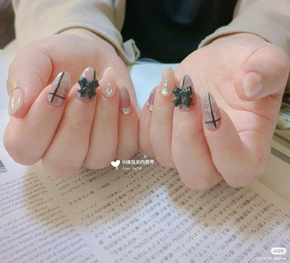 ネイル ハンドネイル 横浜市中区曙町 E·U·Bネイルのネイルデザイン