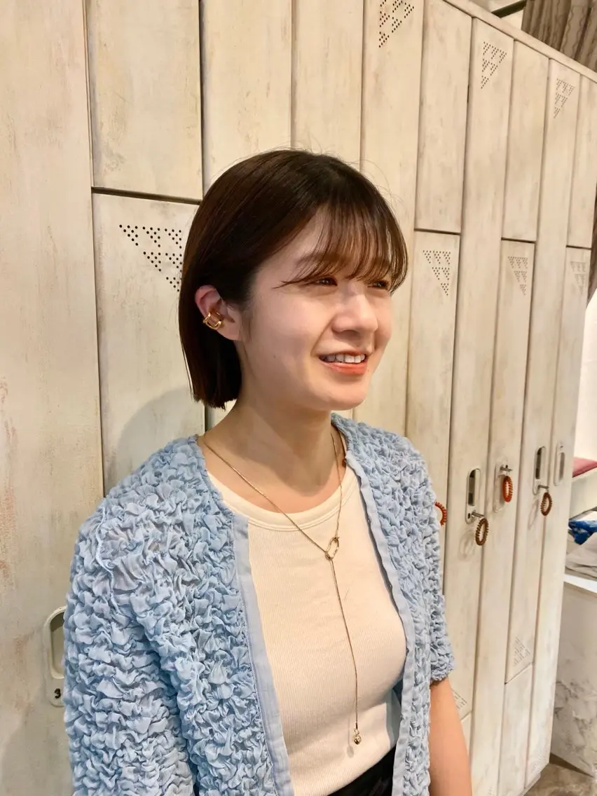 ショート カラー カット ヘアカラー トリートメント BELLA阿部野 TOMOMIのヘアスタイル