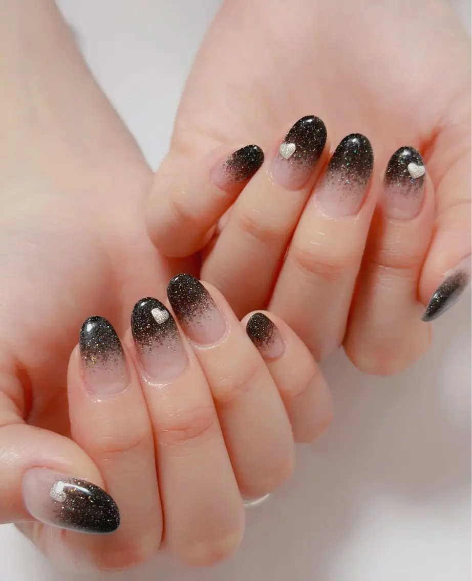 ネイル オーロラネイル 長さ出し フットネイル ラメ(グリッター) ラメグラデーション ハンドネイル 👍thumbs up nail👍のネイルデザイン