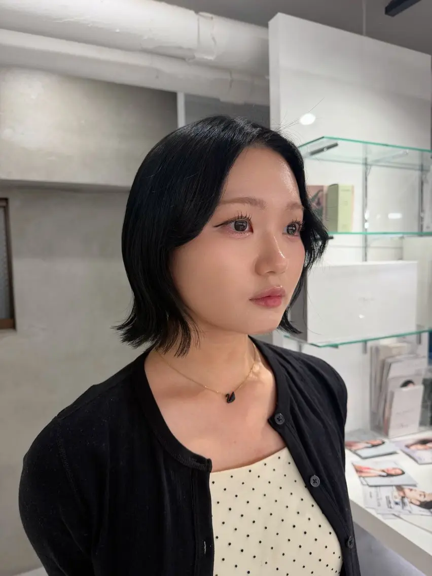 【就活・実習前に✨️】落ちる黒染めが通常の半額でできます！今後ハイトーンに戻したい方は是非‼️の写真