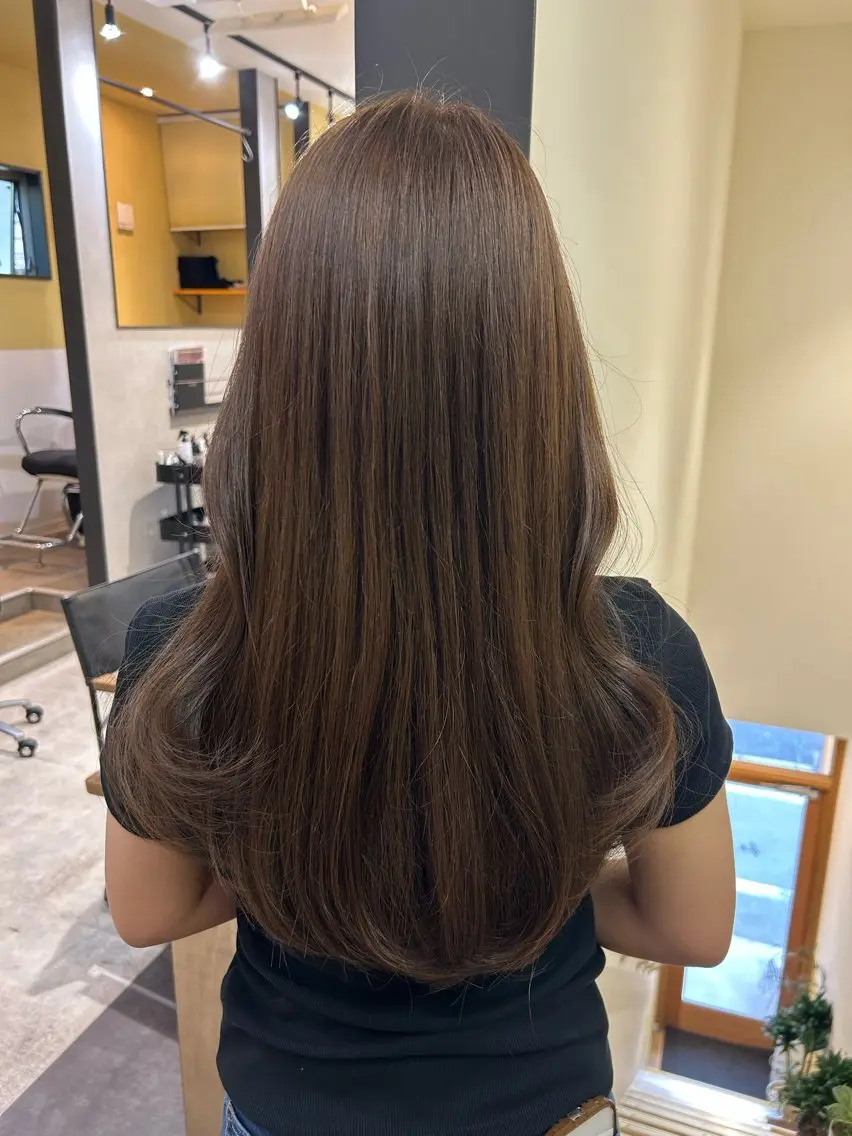 ロング カラー ベージュカラー ブリーチ ブラウンカラー ブラウンベージュ ダブルカラー カット ヘアカラー トリートメント hubhair レイヤー/透明感のヘアスタイル