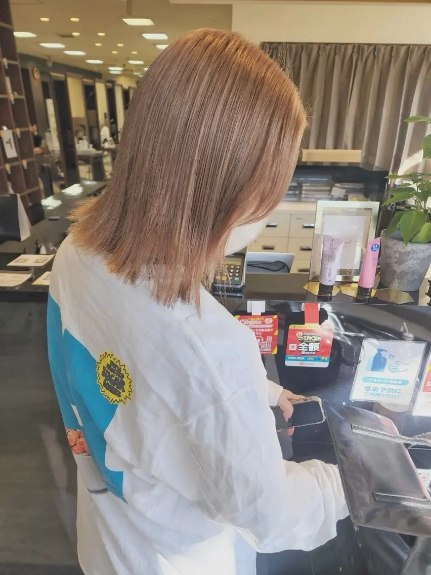 ミディアム ヘアカラー 濱田 妃香のヘアスタイル