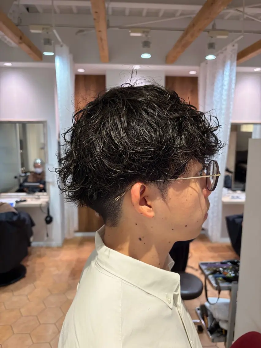 パーマ 山川 大翔のヘアスタイル