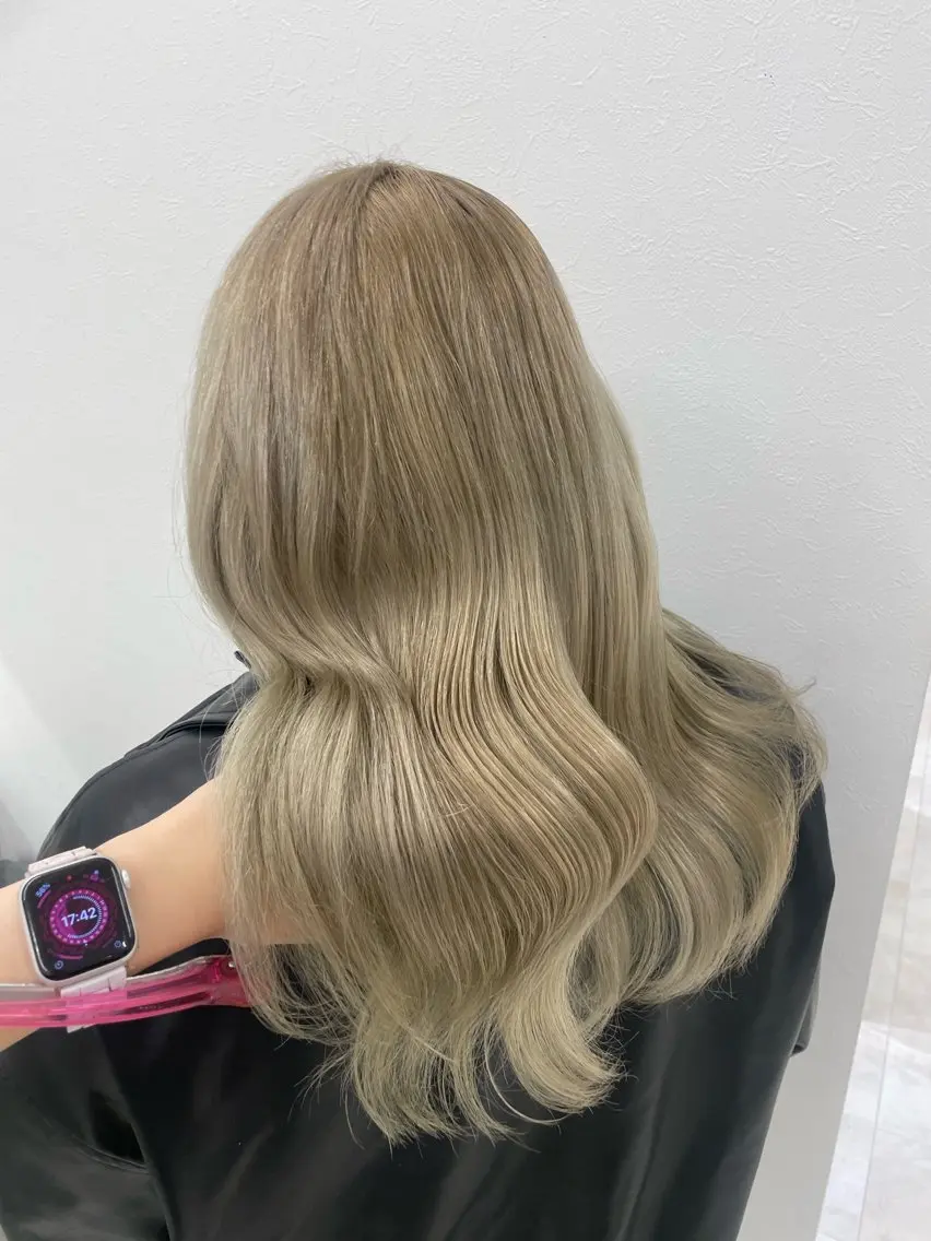 ロング カラー ヘアセット 声優オタク美容師🎀 𝑹𝑰𝑵𝑶𝑵のヘアスタイル