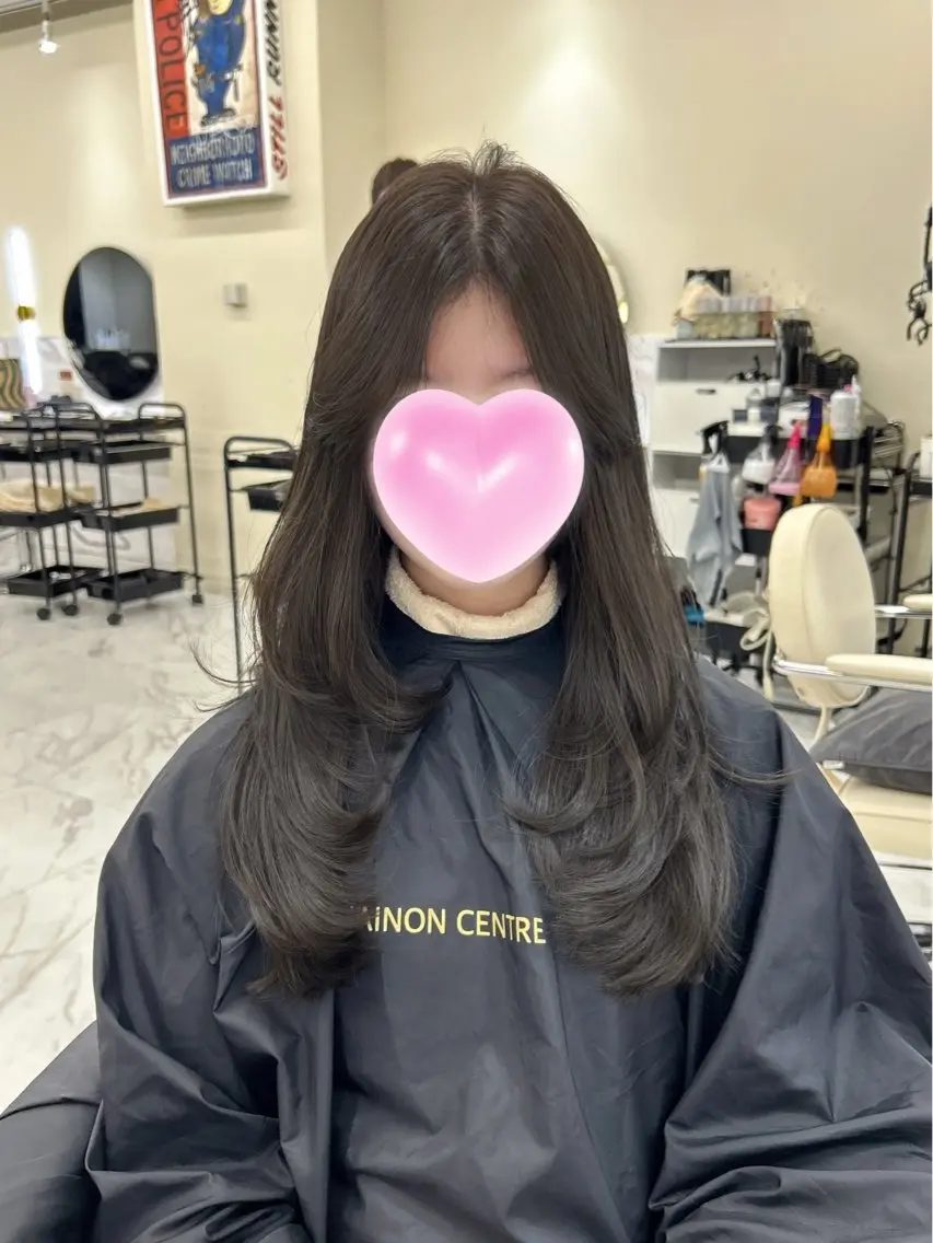ロング カット 縮毛矯正 トリートメント hiyori🎀 トレンドレイヤーのヘアスタイル