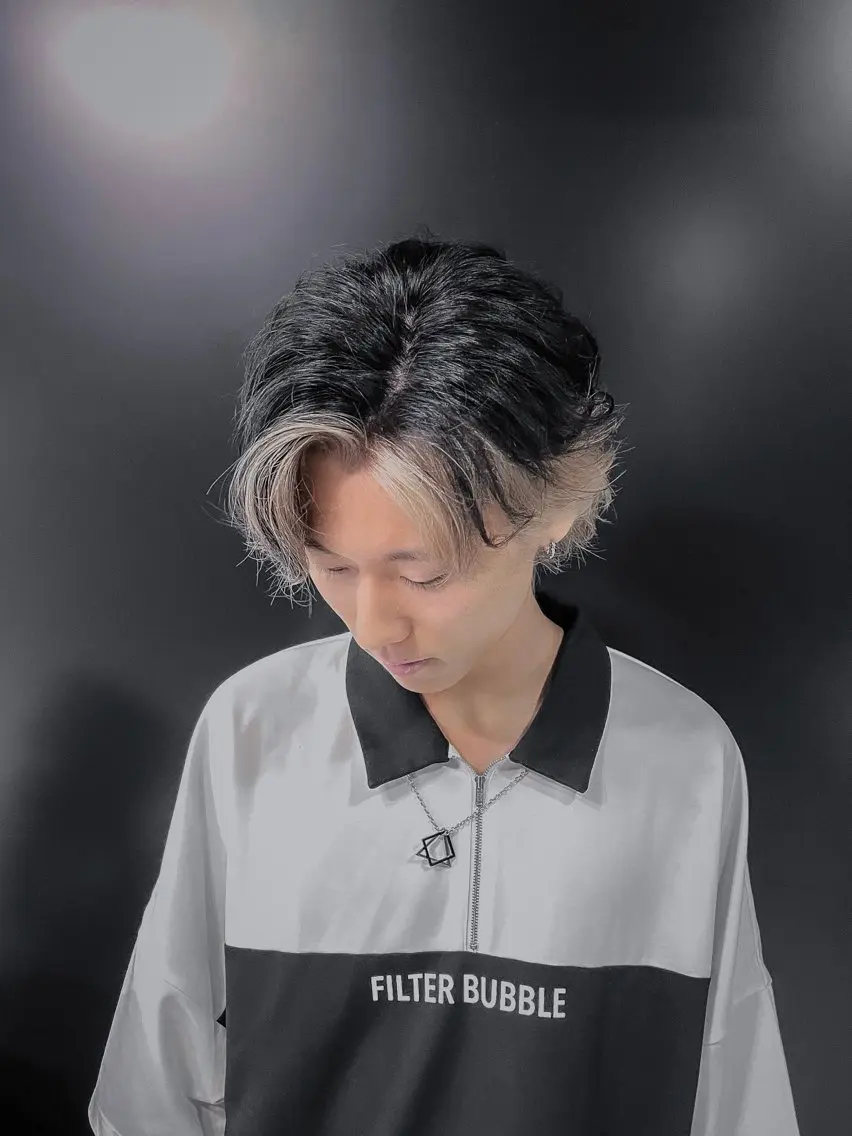 カラー ヘアアレンジ メンズ メンズインナーカラー インナーカラー カット ヘアカラー トリートメント ヘアセット メンズ専門 美容師✨ アメ村 堀江颯瑛のヘアスタイル