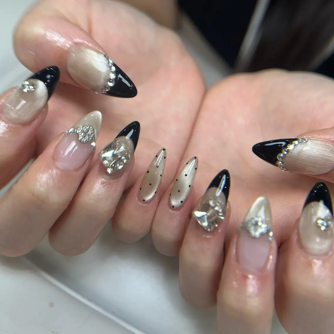 ネイル フレンチネイル グラデーション 韓国ネイル マグネットネイル シンプルネイル ハンドネイル CoMo Nailのネイルデザイン