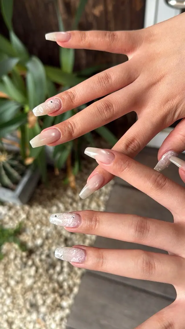 ネイル フラッシュネイル フラッシュマグ フットネイル フレンチネイル 韓国ネイル ハンドネイル SAKU nail 作島茜のネイルデザイン