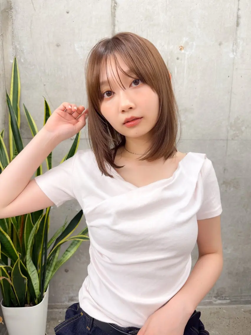 ミディアム カラー ヘアカラー トリートメント 🪐レイヤー/艶 カラー/加野彩果🪐のヘアスタイル