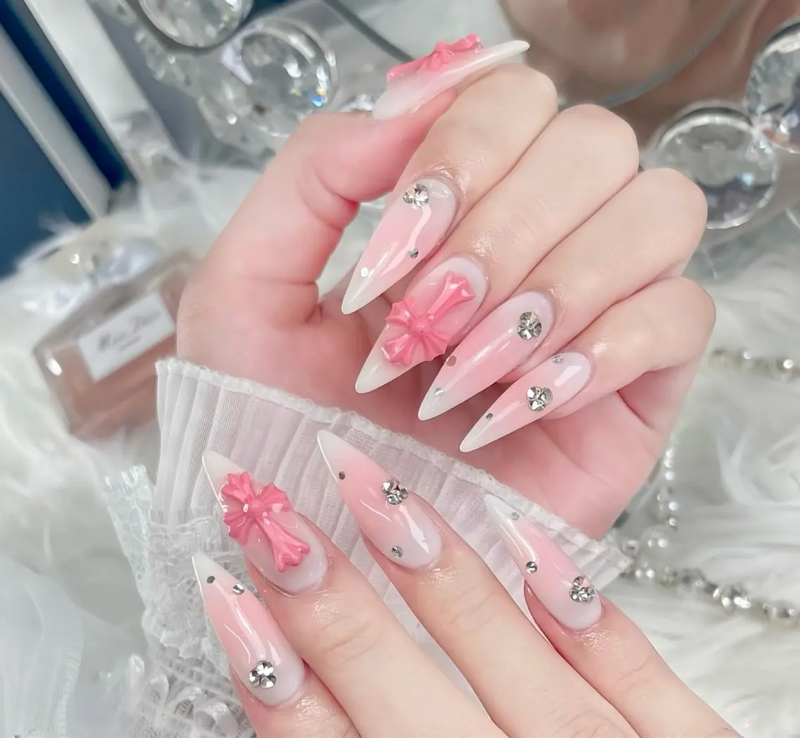 ネイル ハンドネイル REI NAIL1のネイルデザイン