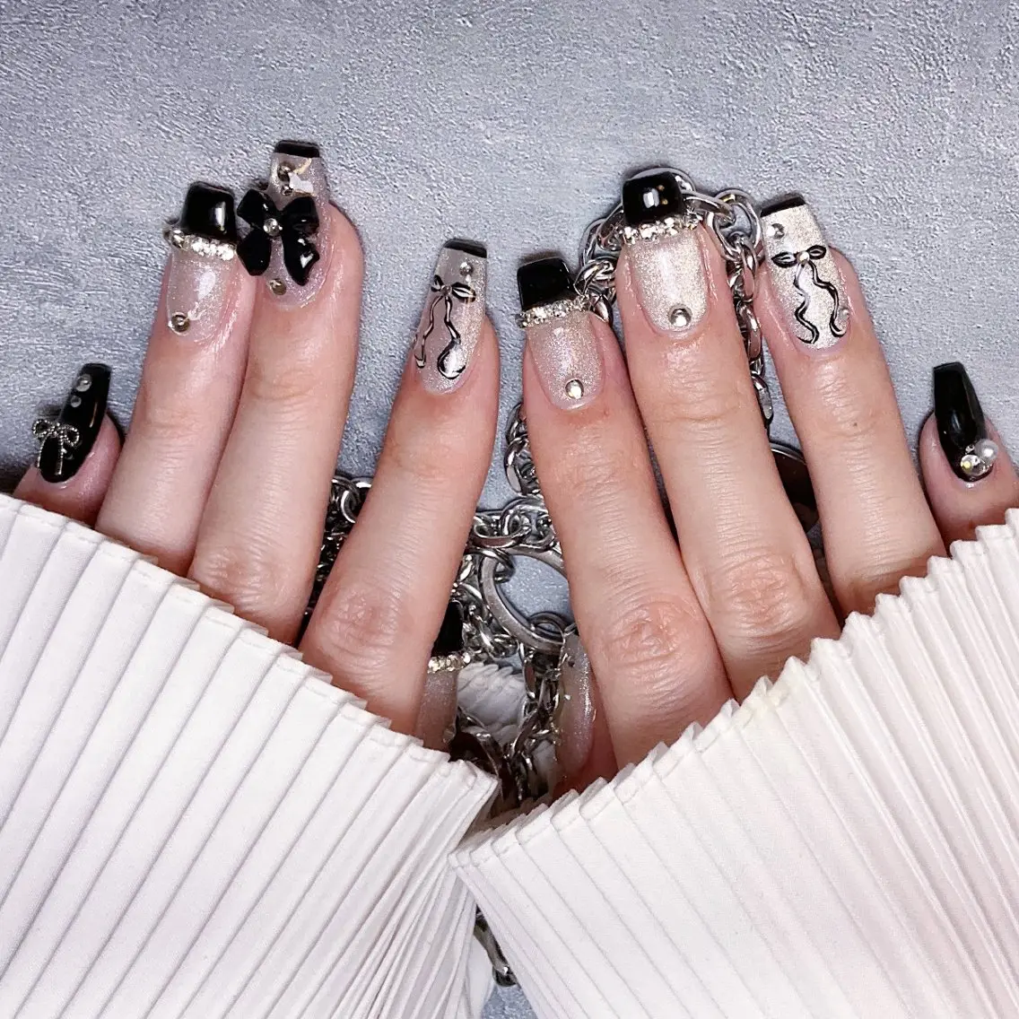 ネイル ハンドネイル 🍭Yun nail hyejin🌸のネイルデザイン