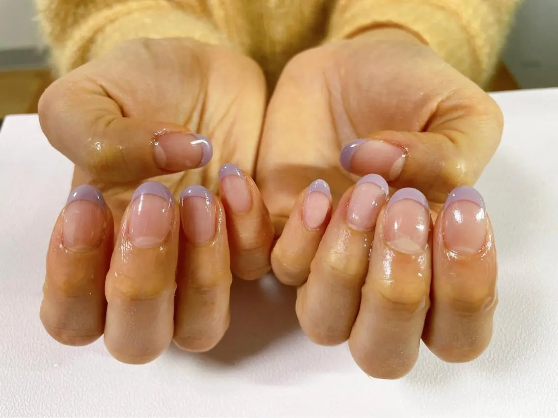 ネイル フレンチネイル mogunail &blowのネイルデザイン