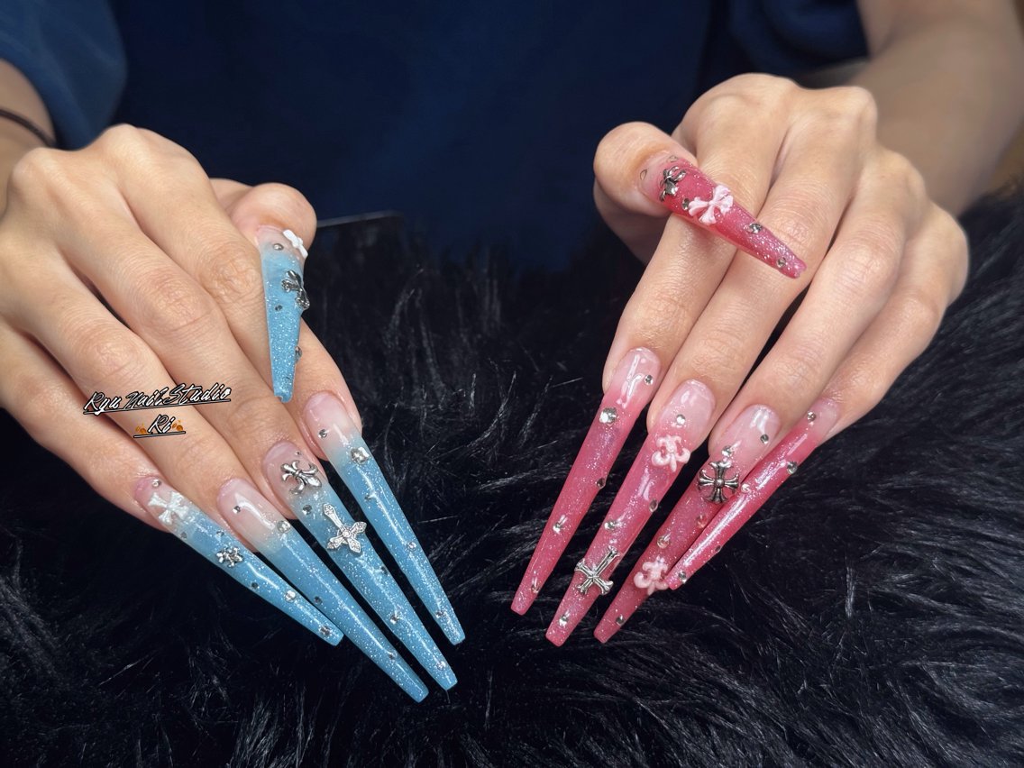 ネイル アートネイル ジェルネイル グラデーション マグネットネイル ニュアンスネイル ハンドネイル Ryu Nail Studioのネイルデザイン