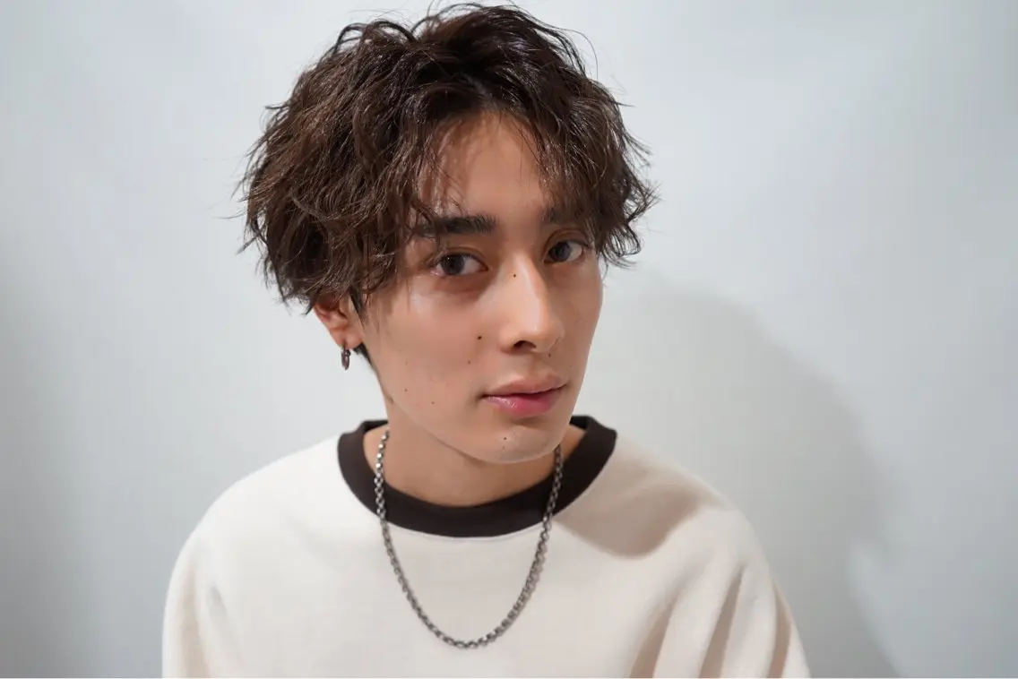 パーマ メンズ 𝑲𝒂𝒏𝒏𝒂 🕊🫧のマツエク・マツパデザイン