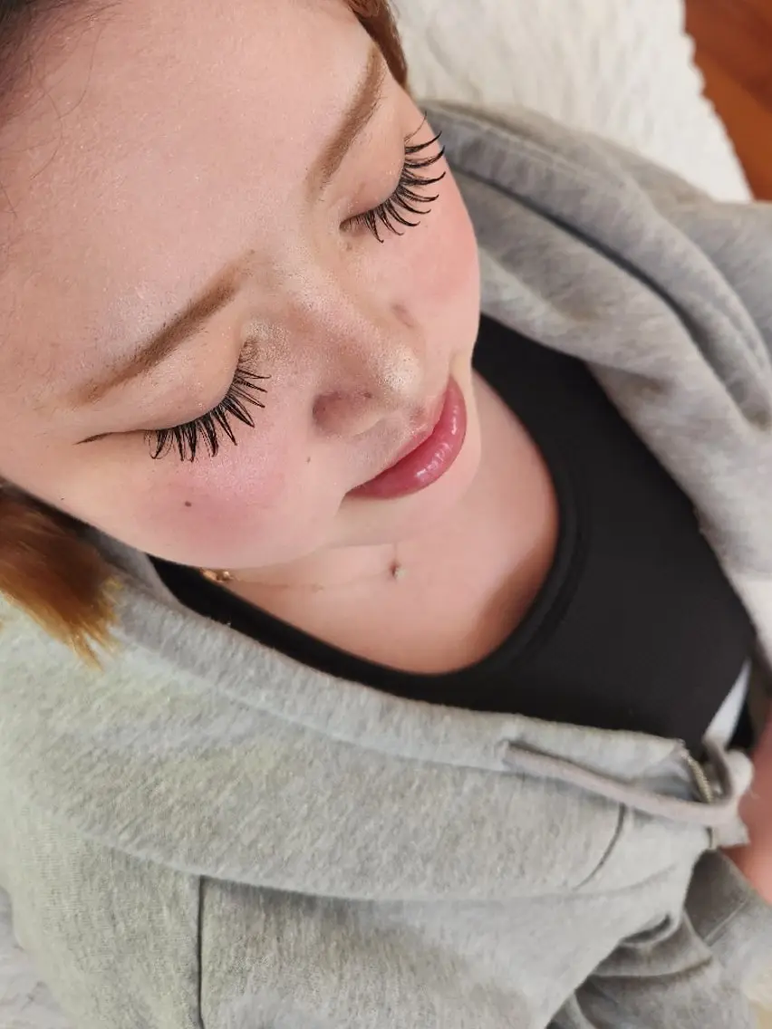 マツエク・マツパ 束感まつ毛 SAKI　 eyelashのマツエク・マツパデザイン