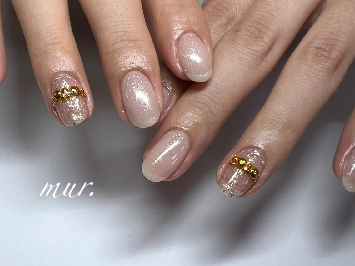 ネイル ジェルネイル 韓国ネイル ラメ(グリッター) オフィスネイル ワンカラーネイル nailsalon mur.のネイルデザイン