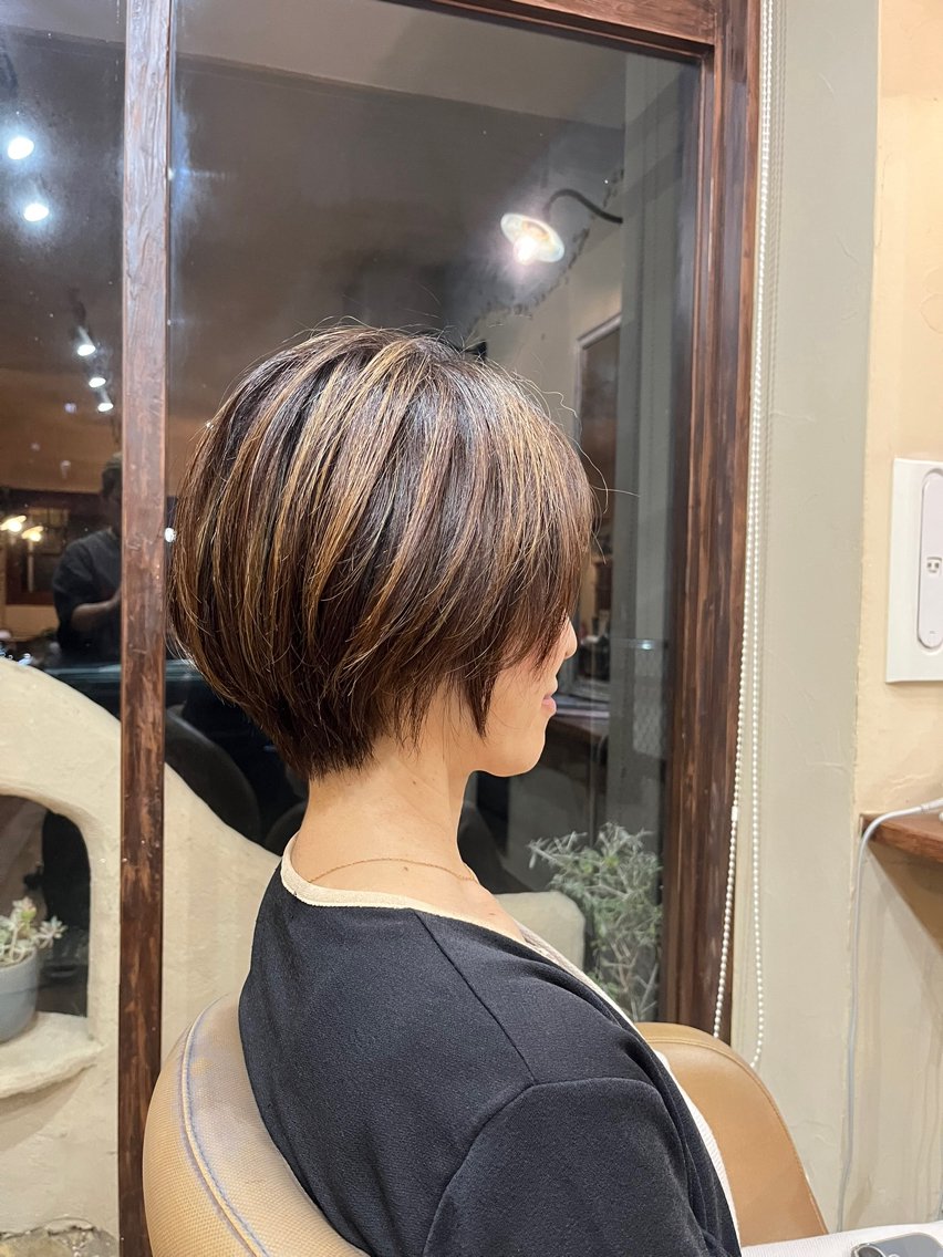 ショート 吉岡 奏海のヘアスタイル