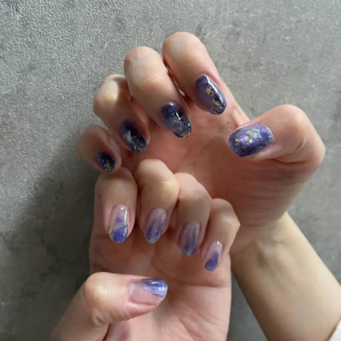ネイル アートネイル ジェルネイル グラデーション マグネットネイル ミラーネイル nailstudio eviz新宿店のネイルデザイン