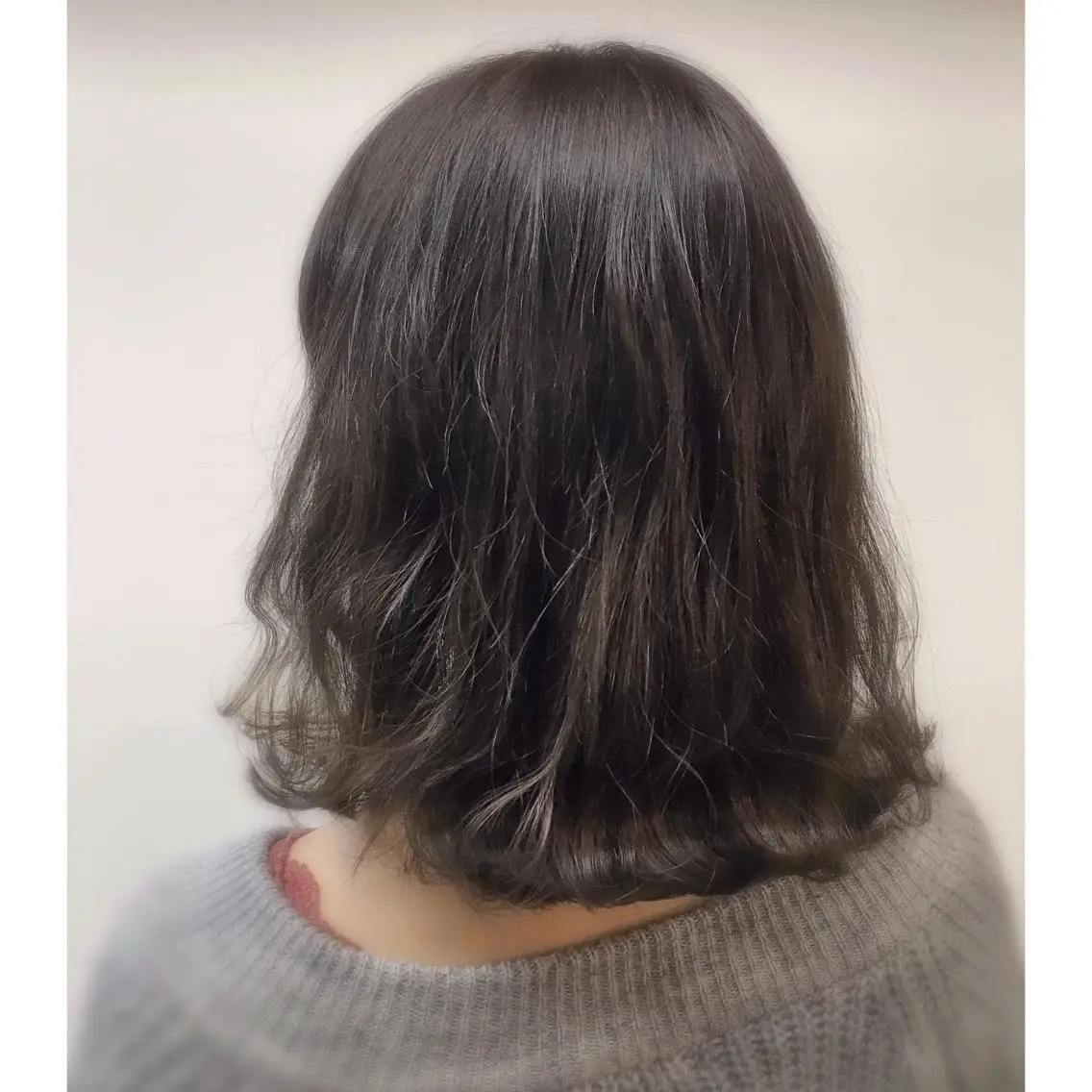 ミディアム カラー 外ハネヘア 岩崎 よしの /BRAT/築地口のヘアスタイル