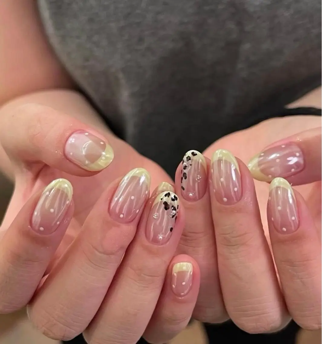 ネイル アートネイル チークネイル フレンチネイル ジェルネイル ガーリー HAPPI NAIL 大国町のネイルデザイン