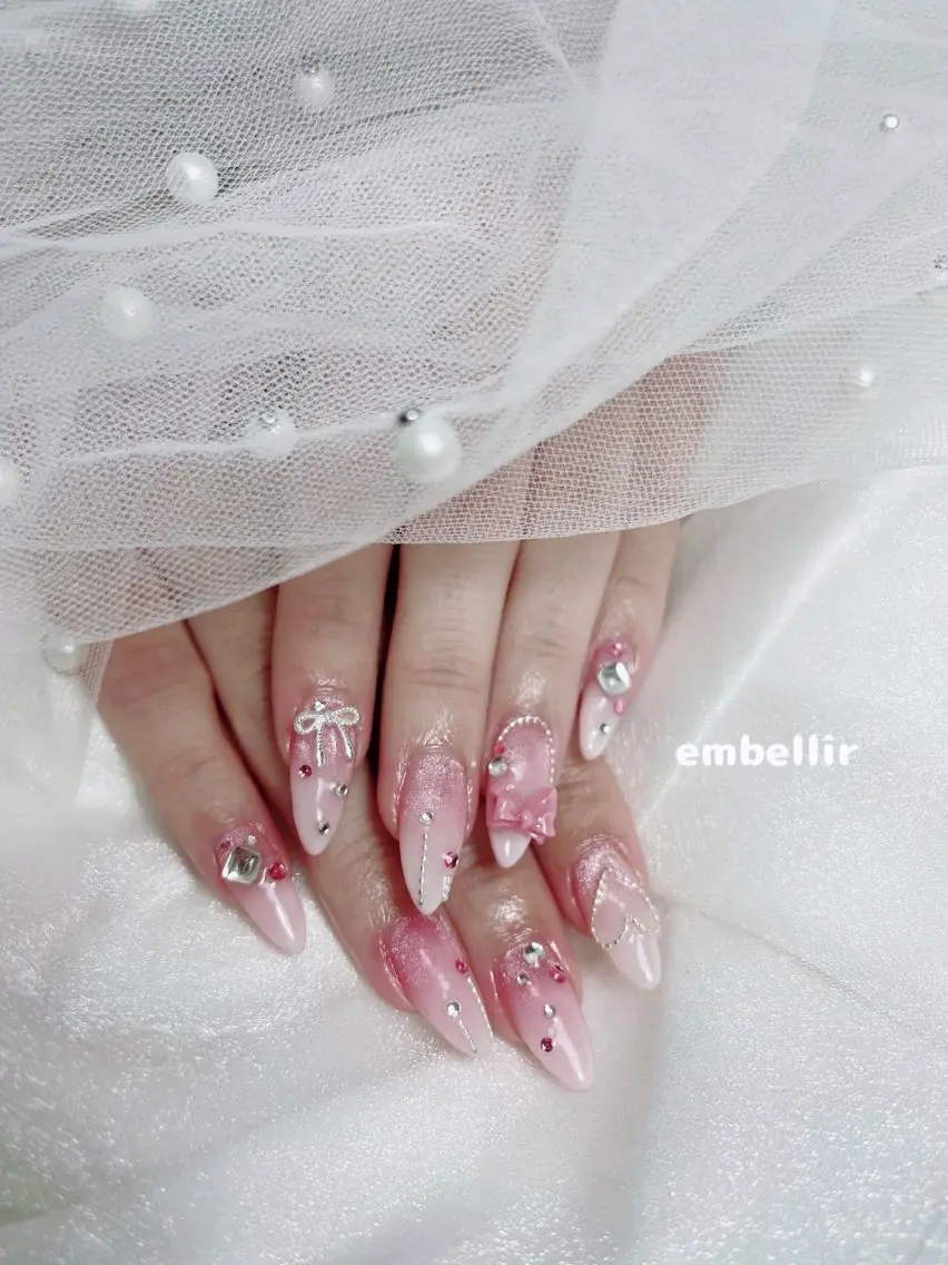 ネイル ハンドネイル emi ♡のネイルデザイン