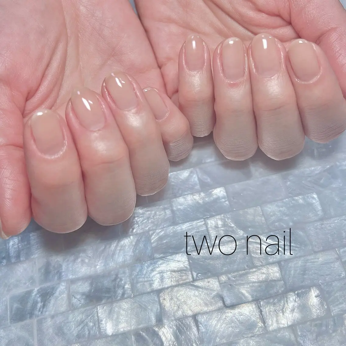 ネイル ブラウン ネイルチップ ホワイト ハンドネイル two nailのネイルデザイン