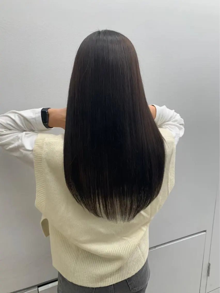 《🌟透明感UP🌟》イルミナカラー＋E-standardトリートメント　8500円の写真
