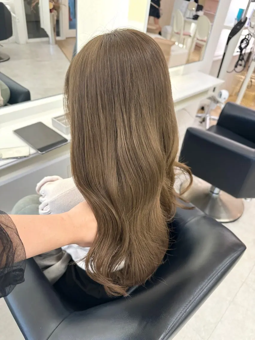 ロング カラー カット ヘアカラー NANO/ ブリーチ×レイヤーのヘアスタイル