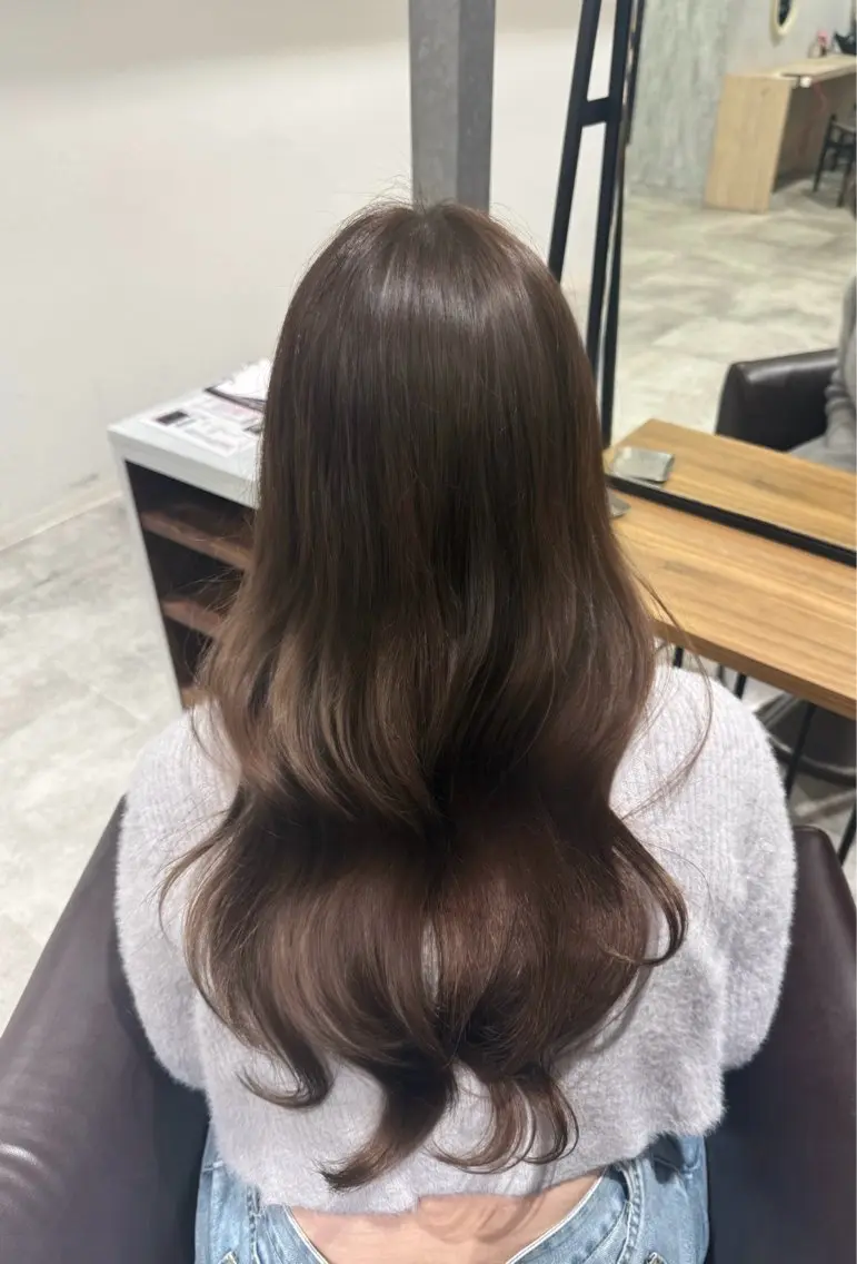 ロング カラー ブラウンカラー 透明感カラー 韓国風ヘア ヘアカラー 紅都🫧水光カラー ブラウンベージュ🫧のヘアスタイル
