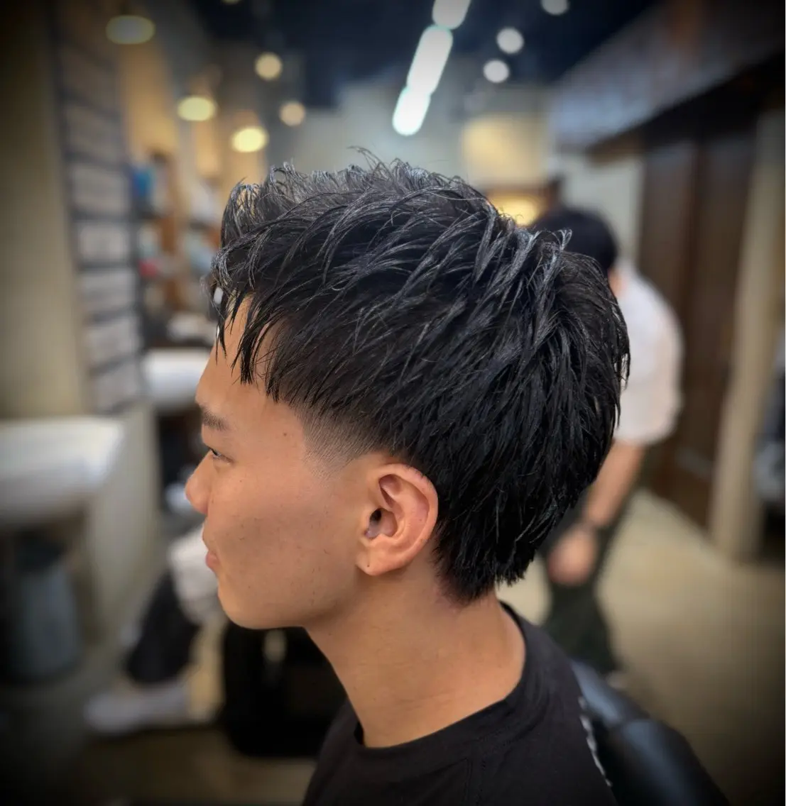 ミディアム メンズ アップバング マレットヘア 坂本 虹昂のヘアスタイル