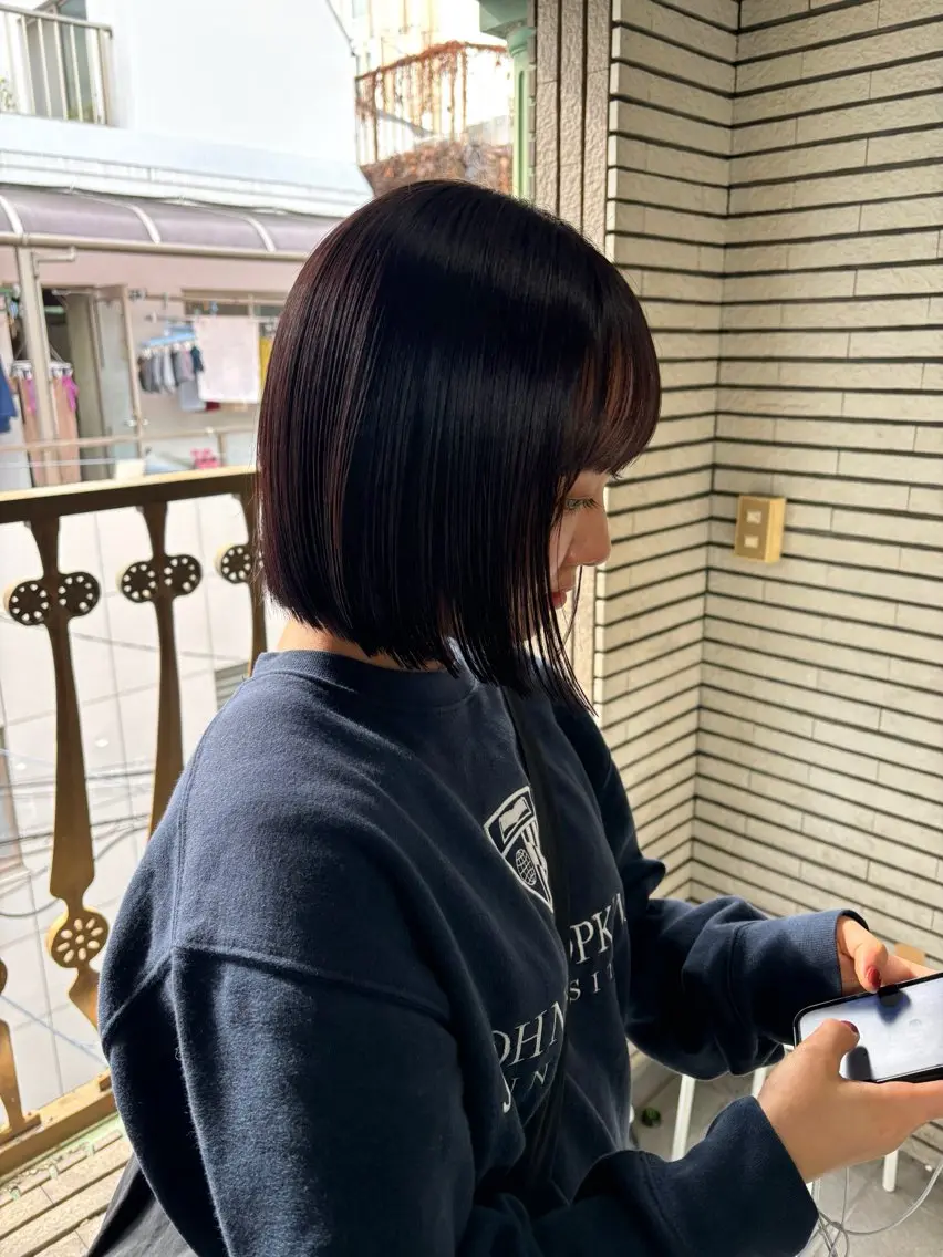 ショート カラー ラベンダーカラー カット ヘアカラー トリートメント レイヤーカット🎀 kanaのヘアスタイル