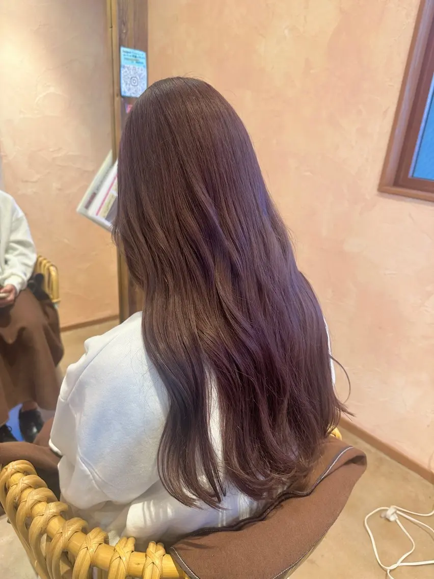 ロング ピンクブラウン なずな 🧚のヘアスタイル