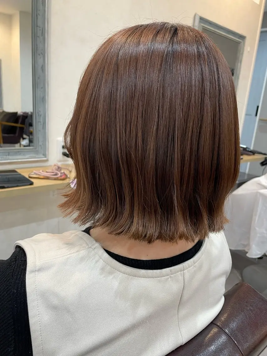 ミディアム 近澤 佑香のヘアスタイル