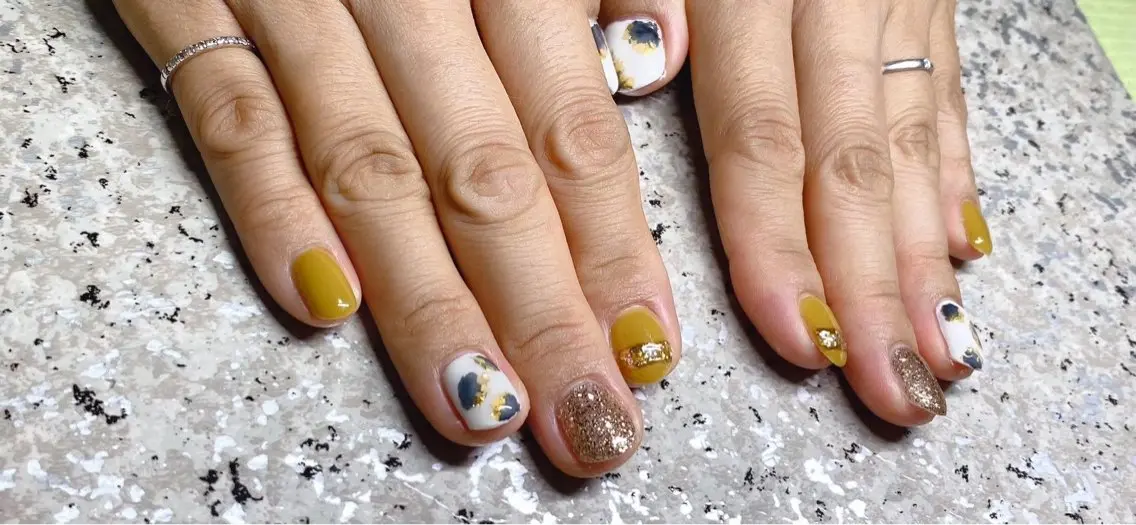 ネイル mau nail ,to skinのネイルデザイン