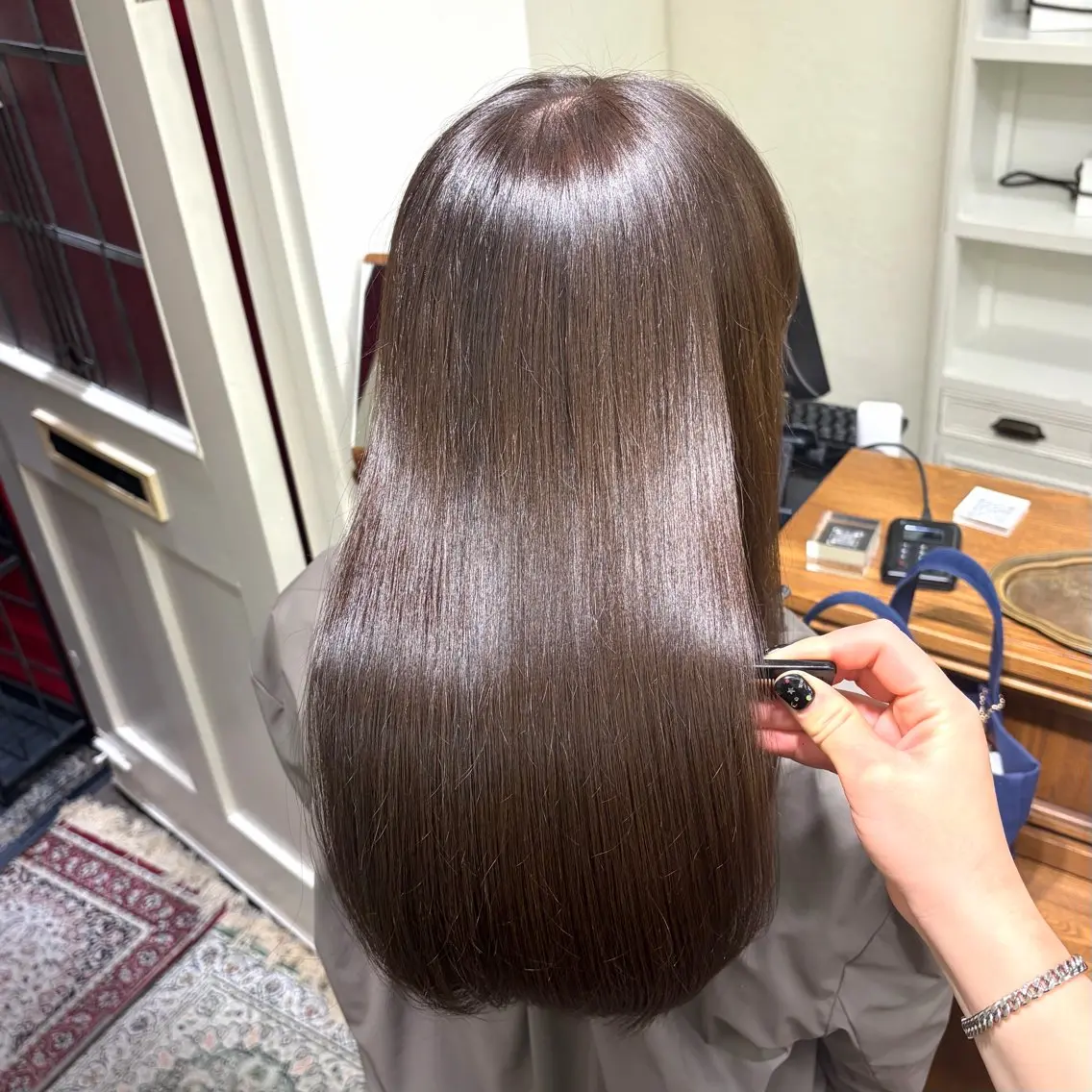 セミロング カット ヘアカラー トリートメント ツヤ髪✨髪質 改善 渋谷 サワのヘアスタイル